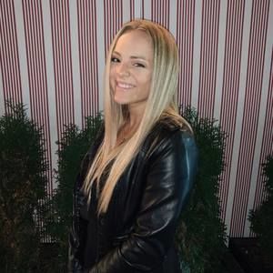 Meet your Posher, Lexi